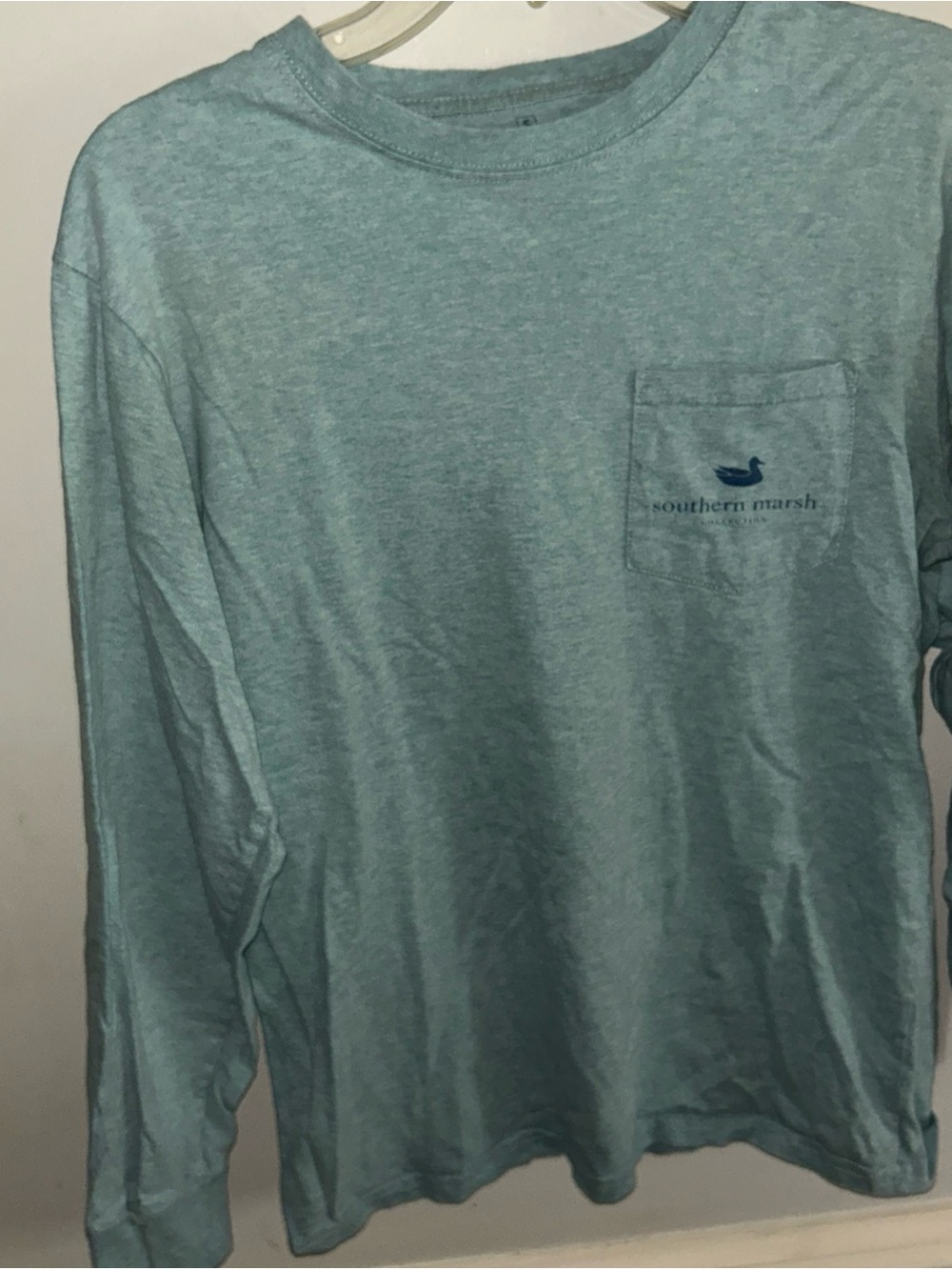 Southern Marsh Men's Long-Sleeve Pocket Tee in Light Seafoam Green